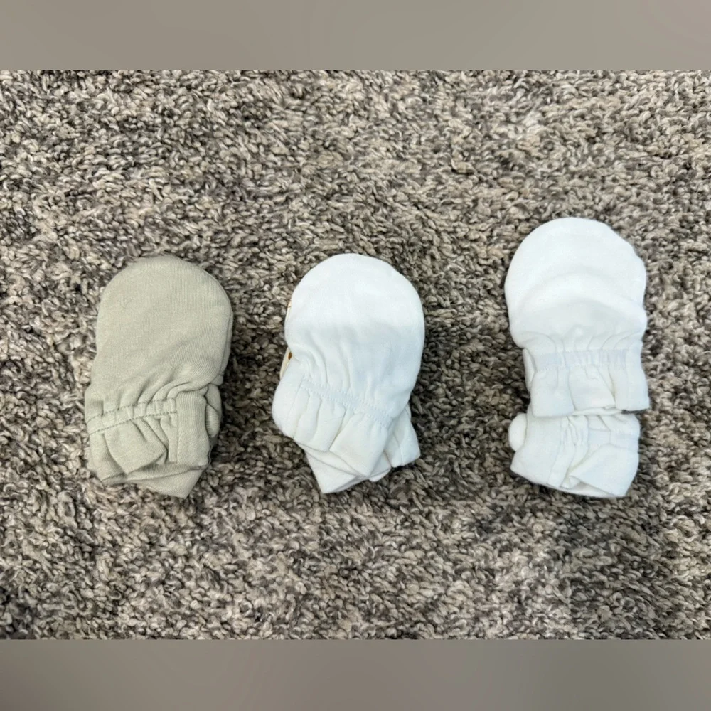 Goumikids Stay On Mitts (3 pairs) 0-3M - Picture 2 of 4
